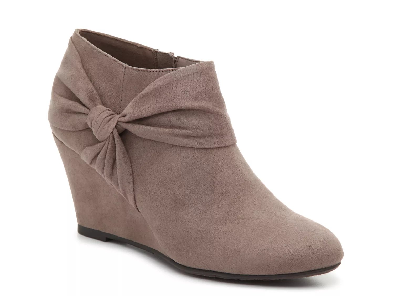 vianne wedge bootie