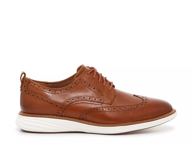 Cole haan grand evolution deals wingtip
