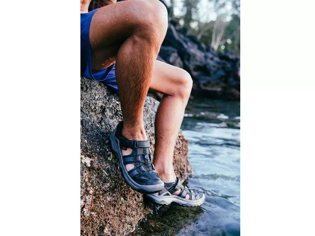 Dsw teva mens sales