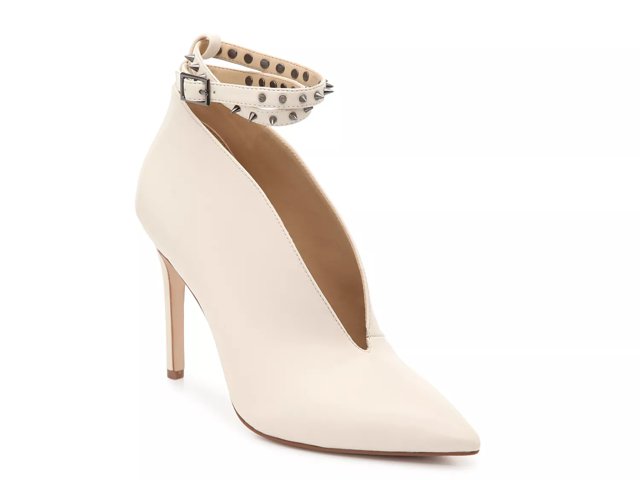Jessica Simpson Purky Pump