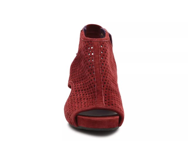 Vaneli Inez Wedge Sandal Dsw