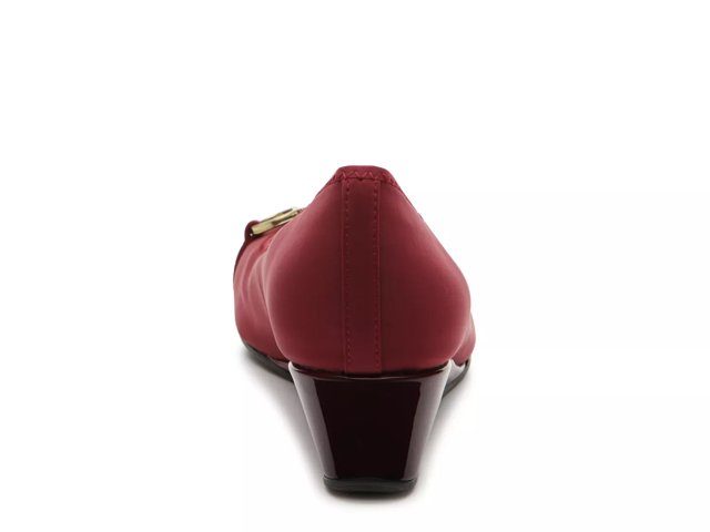 Bandolino Tuvonna Wedge Pump dekorita.lt