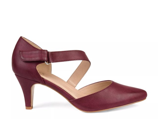 Burgundy pumps dsw sales