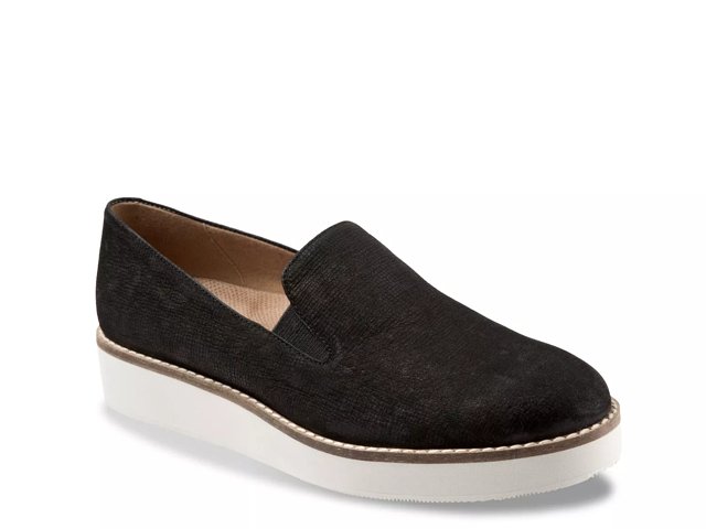 Softwalk Whistle Wedge Loafer
