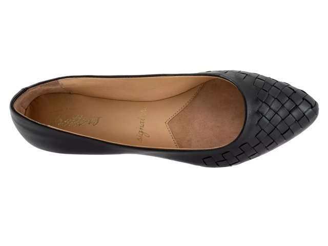 Trotters estee flat store