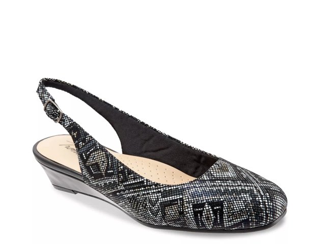 Trotters lenore wedge top pump