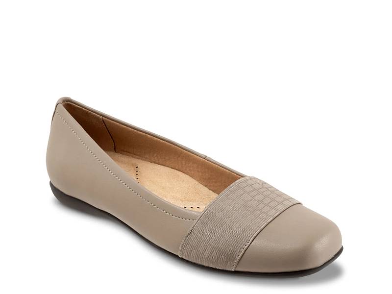 Samantha Ballet Flat