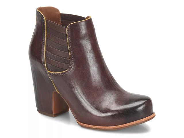 Dsw burgundy booties online