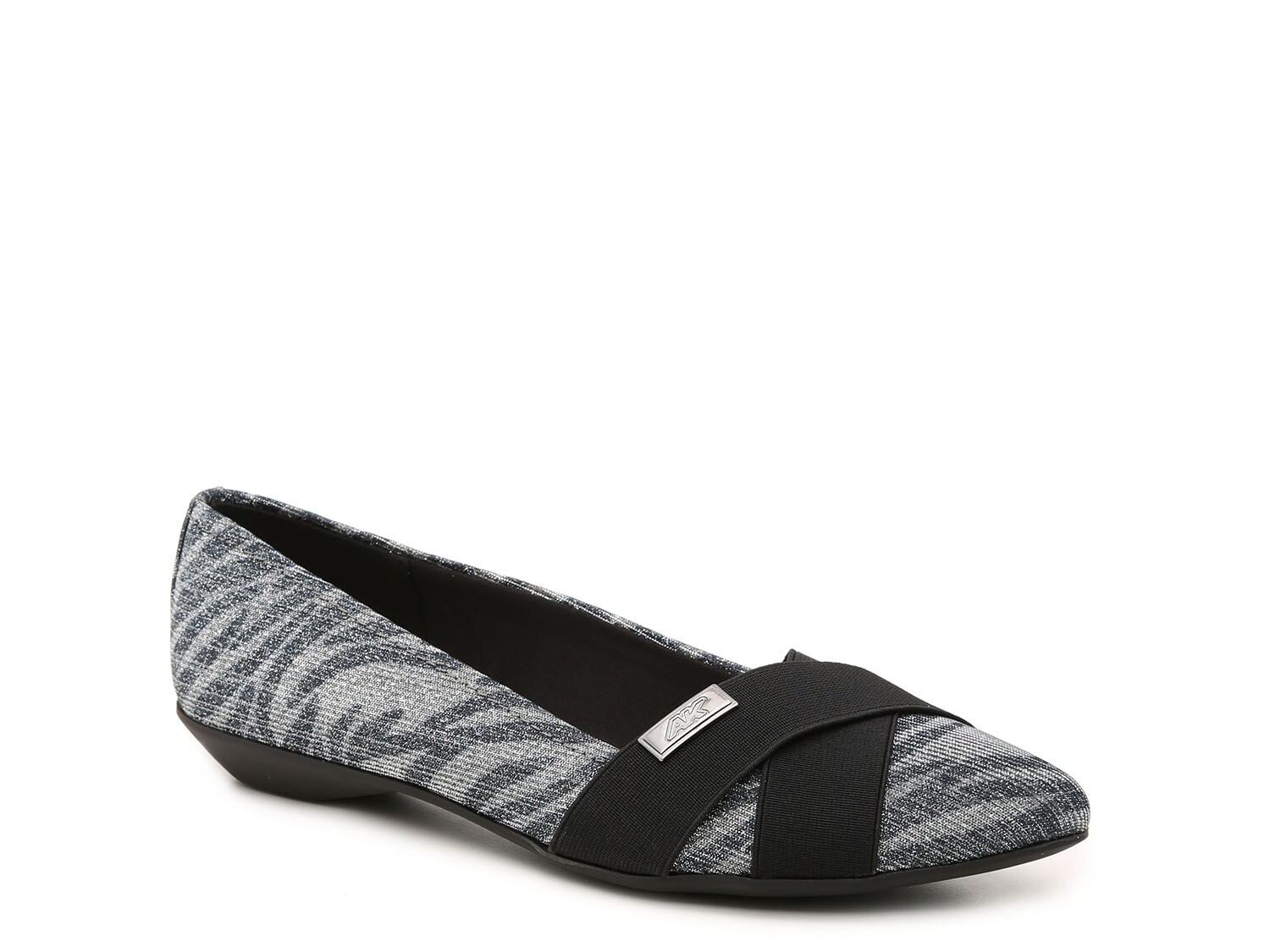 grey pointed flat shoes
