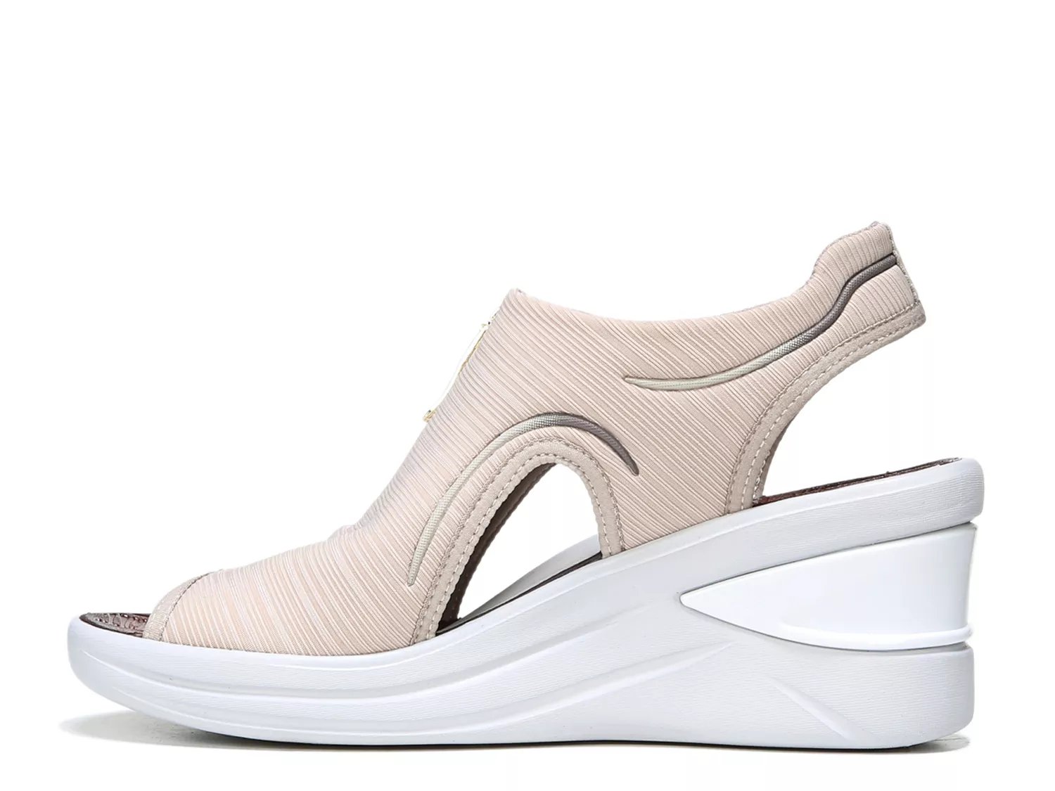 bzees vinny wedge sandal