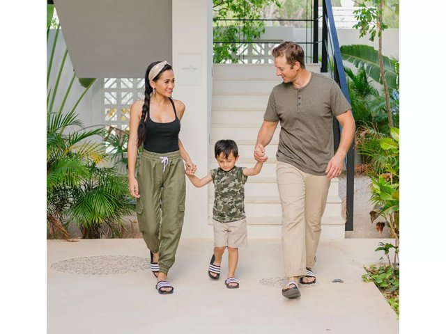 Dsw kids slides best sale