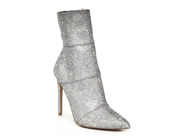 winona steve madden boots