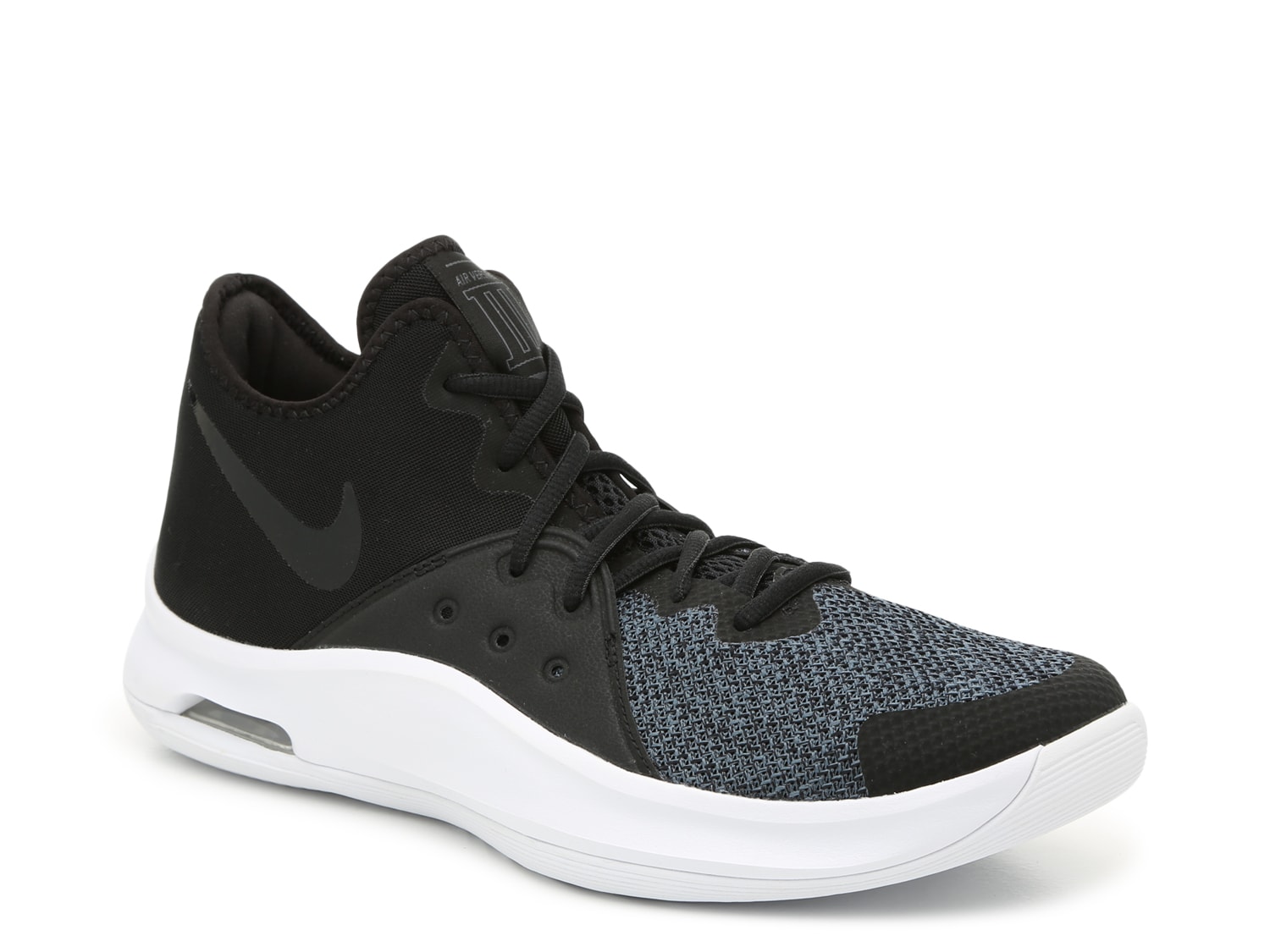 Nike Air Versatile III Basketball Shoe 