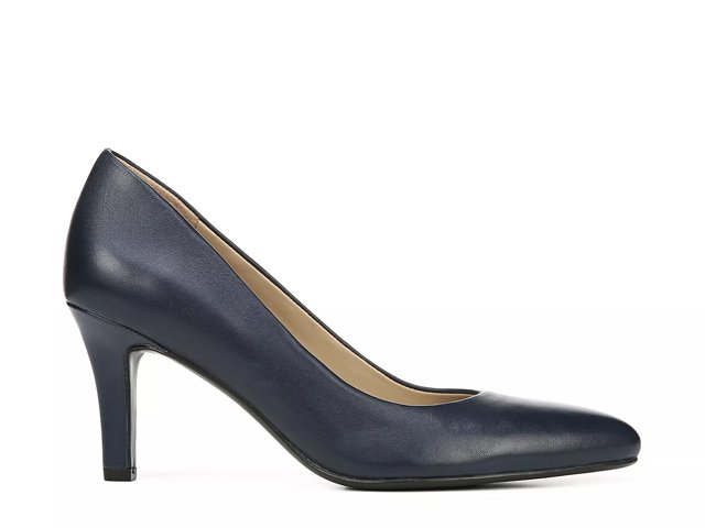 naturalizer evie pump