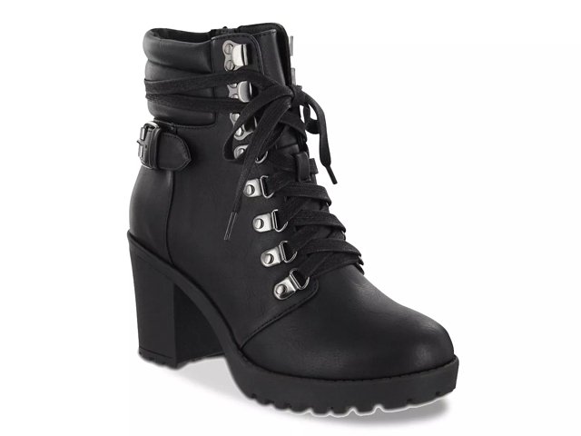 Mia boots dsw best sale