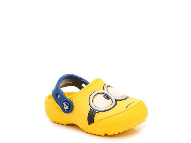 Crocs Minions Glow in the Dark Size C 5 Clogs  Toddler Shoes 