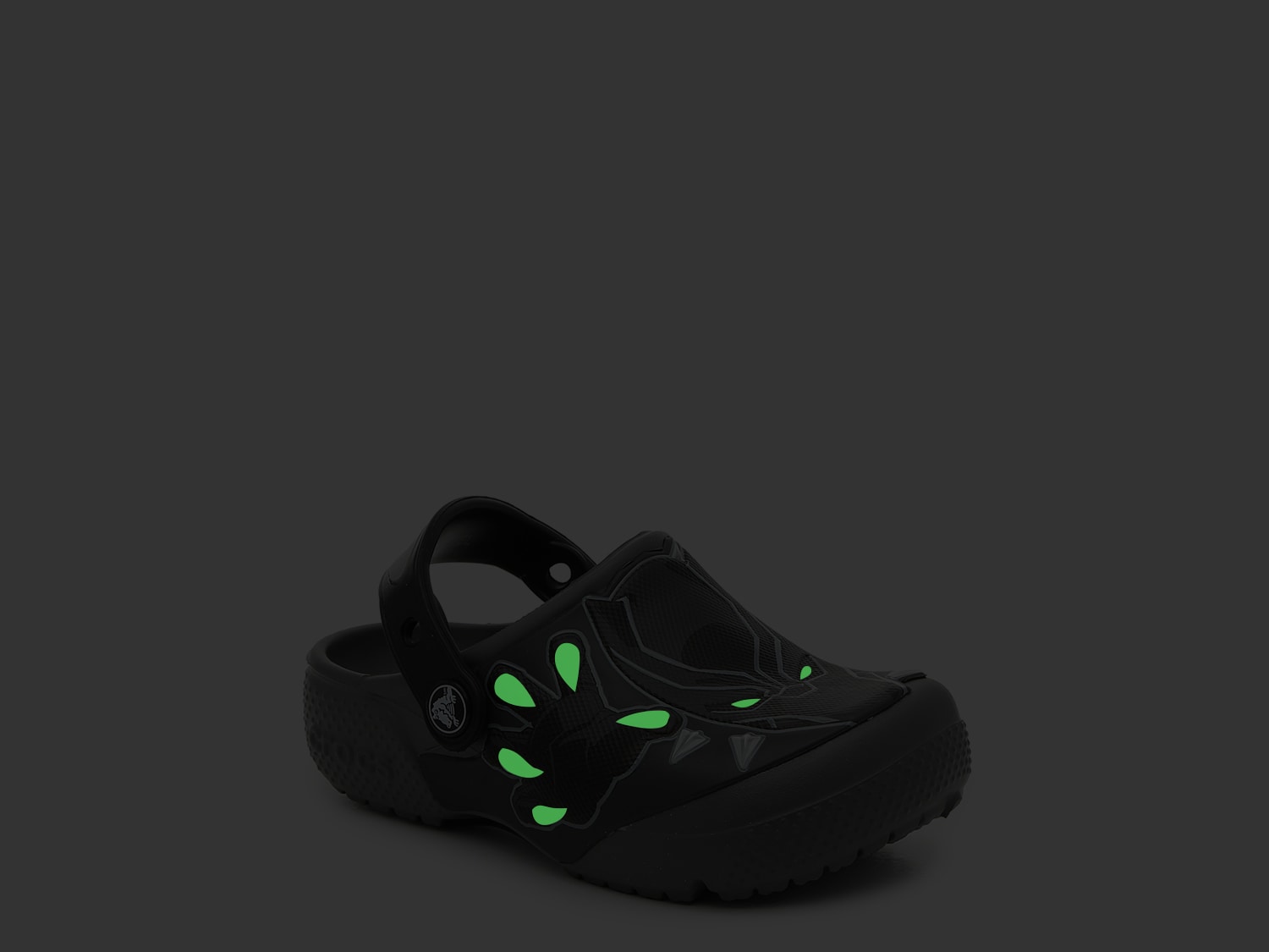 crocs black panther