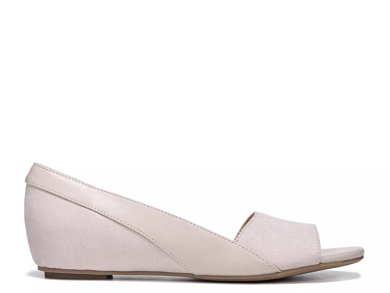 naturalizer roma flat