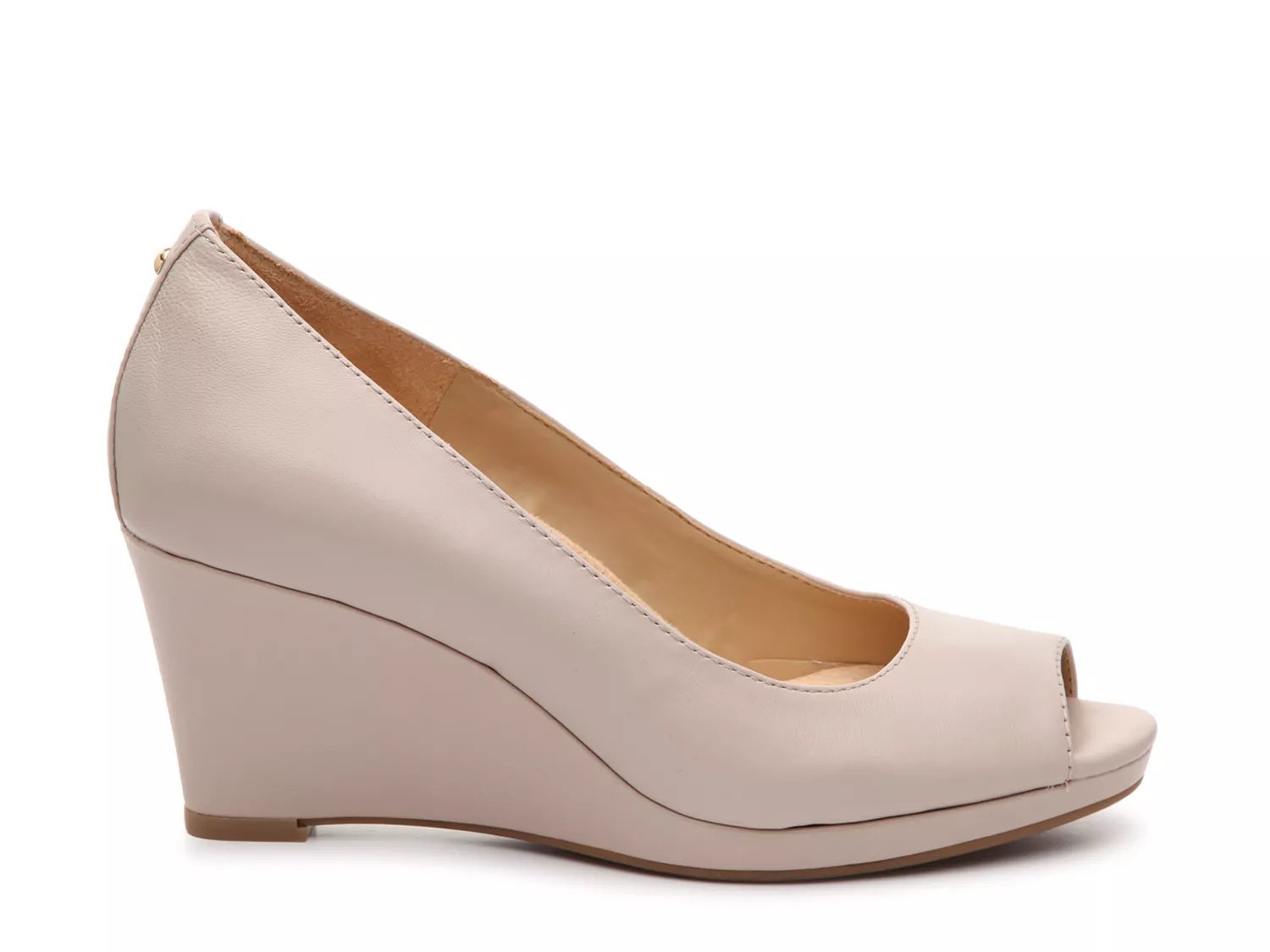 naturalizer sienna wedge pump