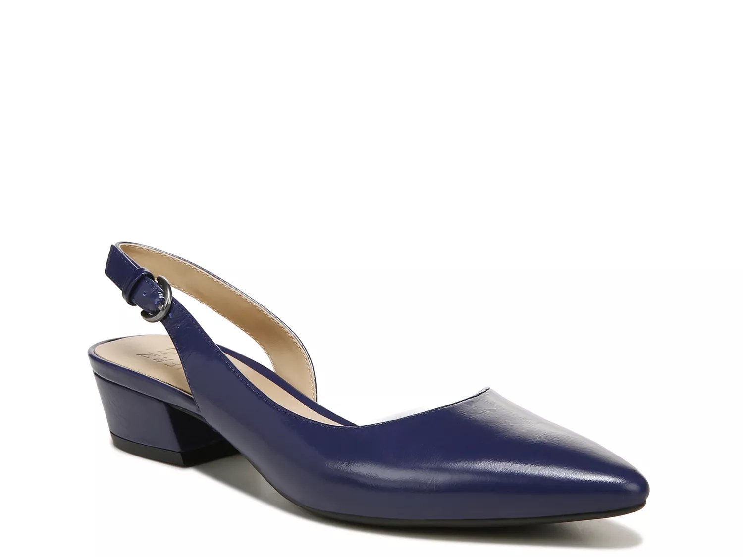 naturalizer banks pump