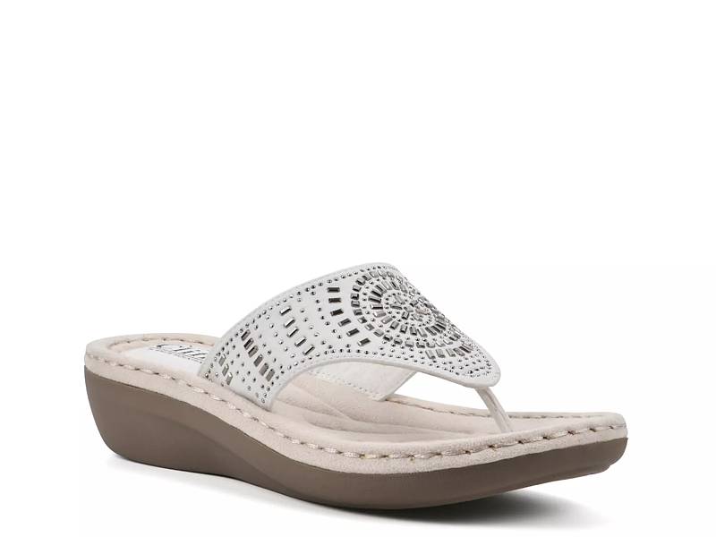 GUESS Women's Sarraly Eva Logo Wedge Sandals - Macy's