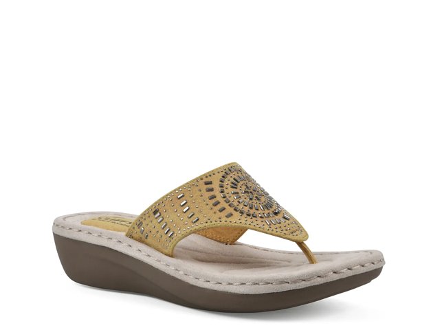 Cliffs by White Mountain Cienna Wedge Sandal - Free Shipping | DSW