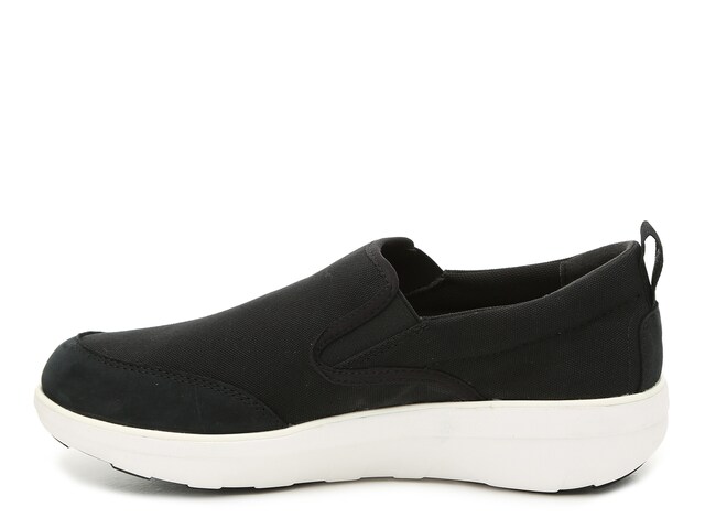 FitFlop Loaff Skate In Canvas Slip-On - Free Shipping | DSW