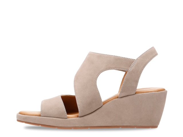 Clarks Un Plaza Sling Wedge - Free Shipping | DSW