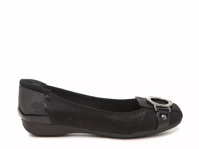 anne klein umeko flat