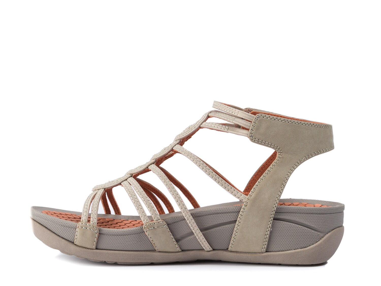 bare traps delly wedge sandal