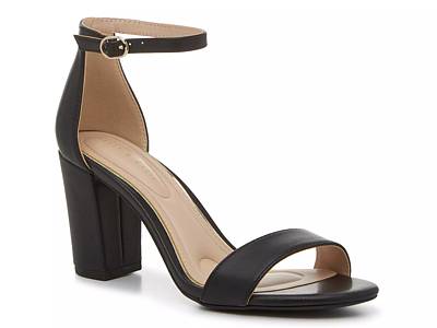 ladies sandals dsw