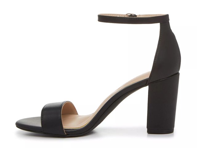 Kelly & Katie Hailee Sandal - Free Shipping | DSW