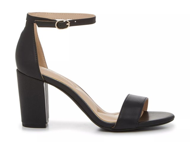 Kelly & Katie Hailee Sandal - Free Shipping | DSW