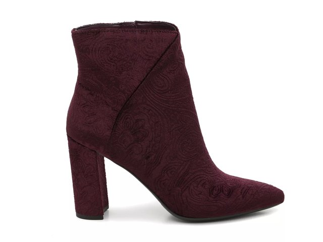 nine west argyle