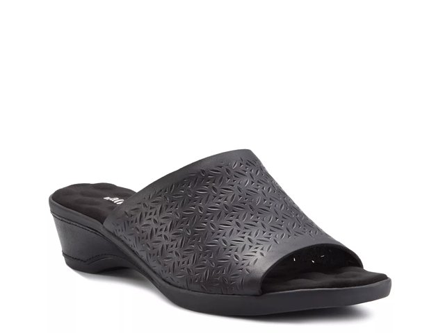 Dsw walking cradles deals