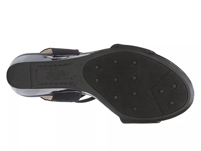 LifeStride Yolo Wedge Sandal Free Shipping DSW