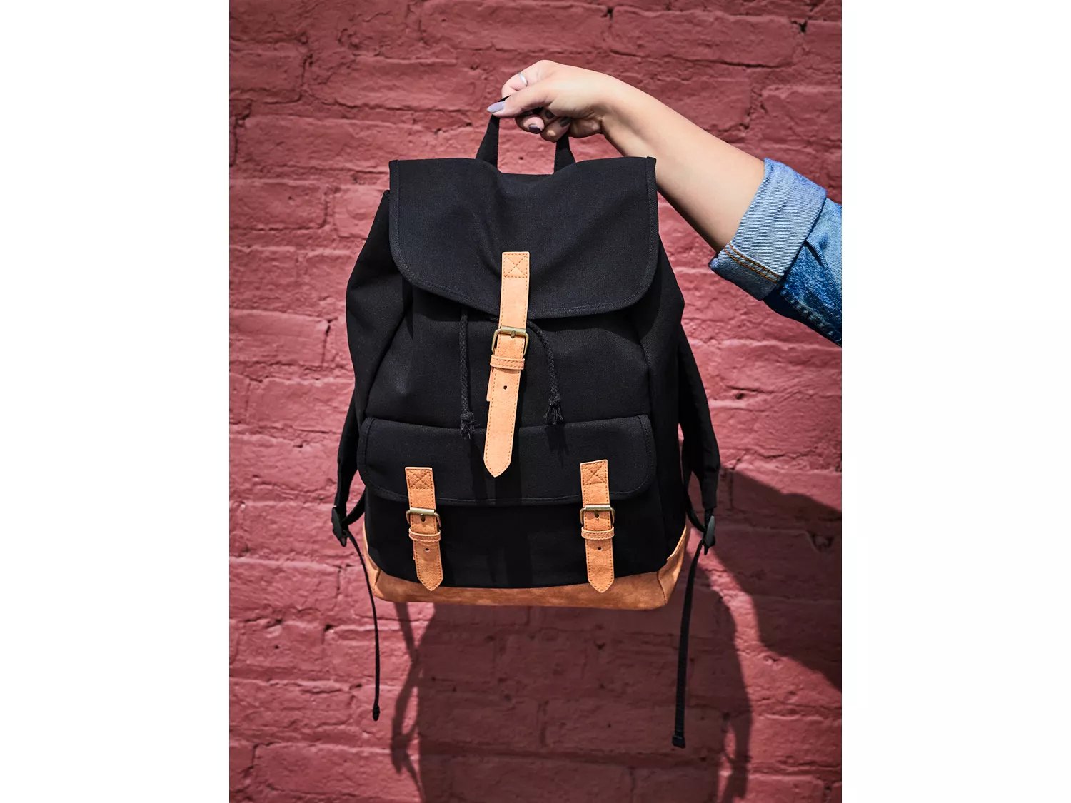 dsw canvas backpack