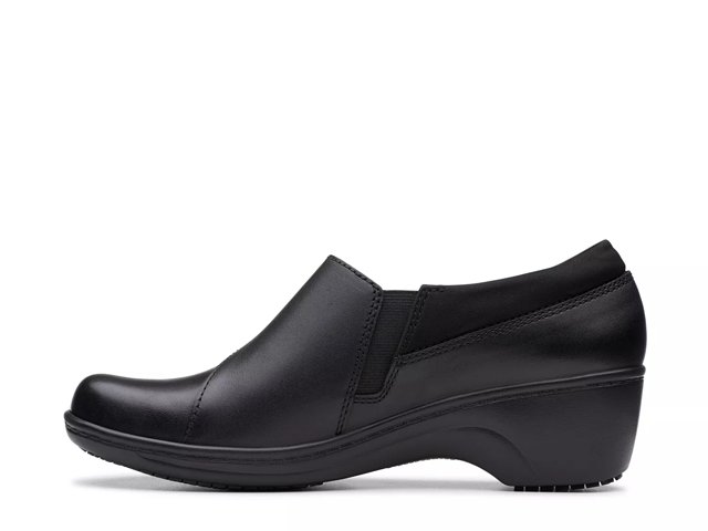 Clarks shoes for work hot sale