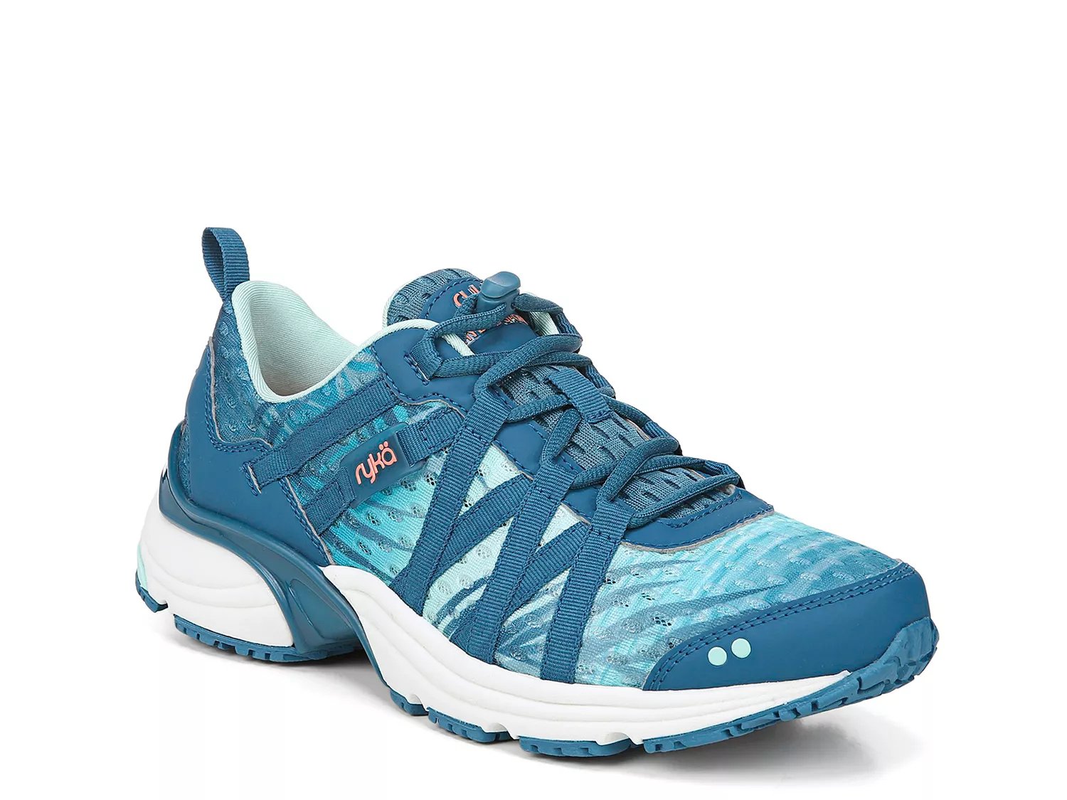 dsw water shoes