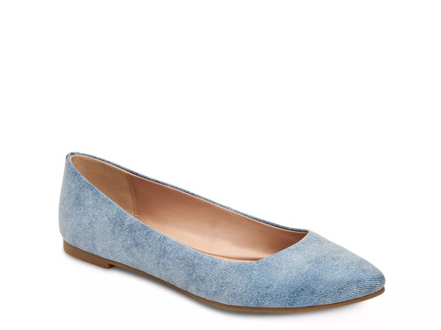 BCBGeneration Millie Flat