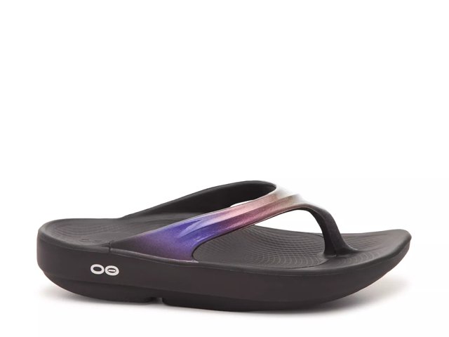 Purple oofos clearance