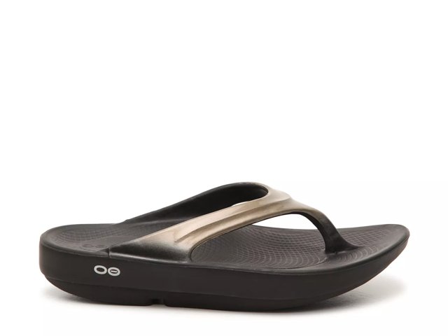 Oofos dsw sales