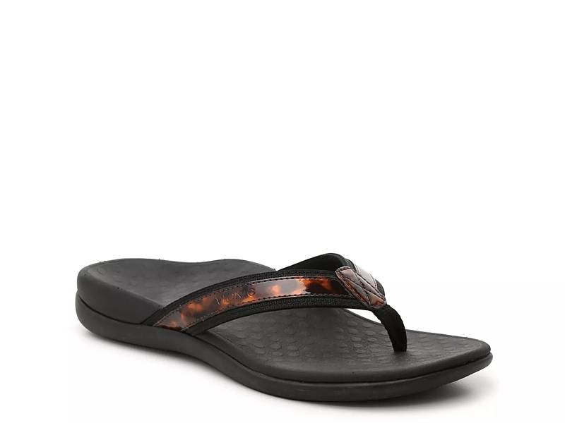 Vionic flip discount flops with buckle