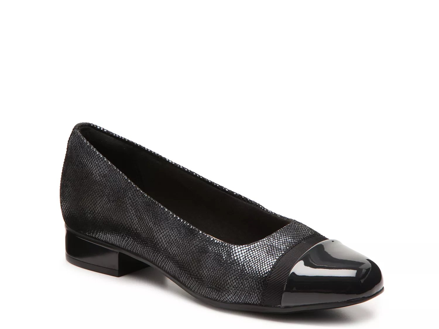 clarks women's juliet monte pump