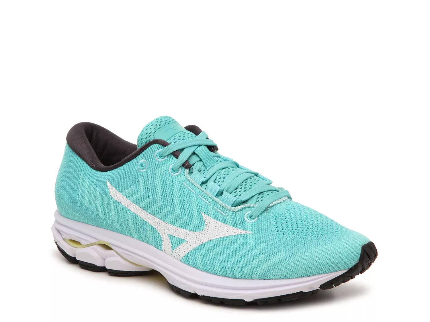 mizuno womens running shoes clearance