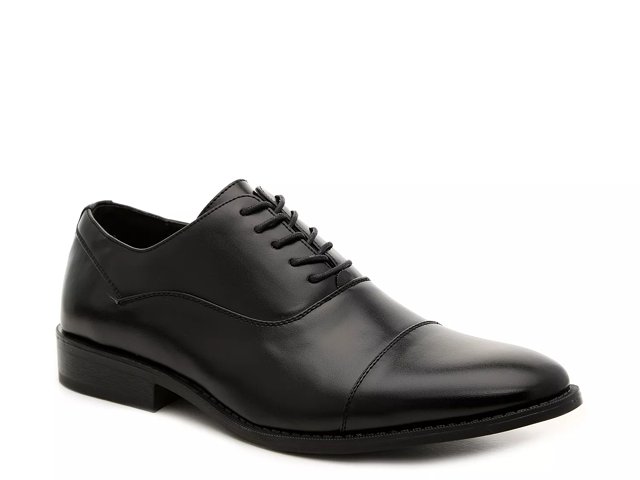 unlisted half time cap toe oxford