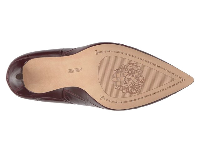 Vince Camuto Savilla Pump