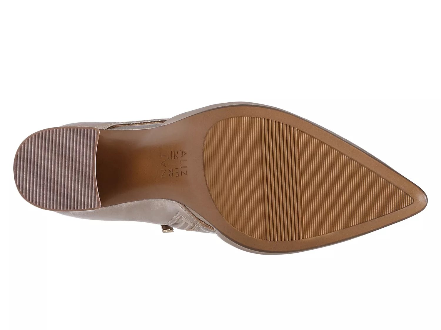 naturalizer hoda cutout bootie