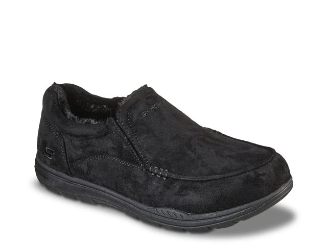 Relaxed fit slippers clearance