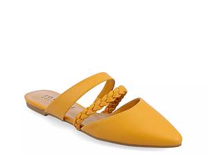 Yellow pumps hot sale dsw